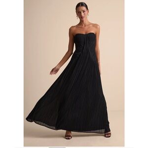 Lulus Black Pleated Strapless Chiffon Flowy A-Line Skirt Maxi Dress NWT Large